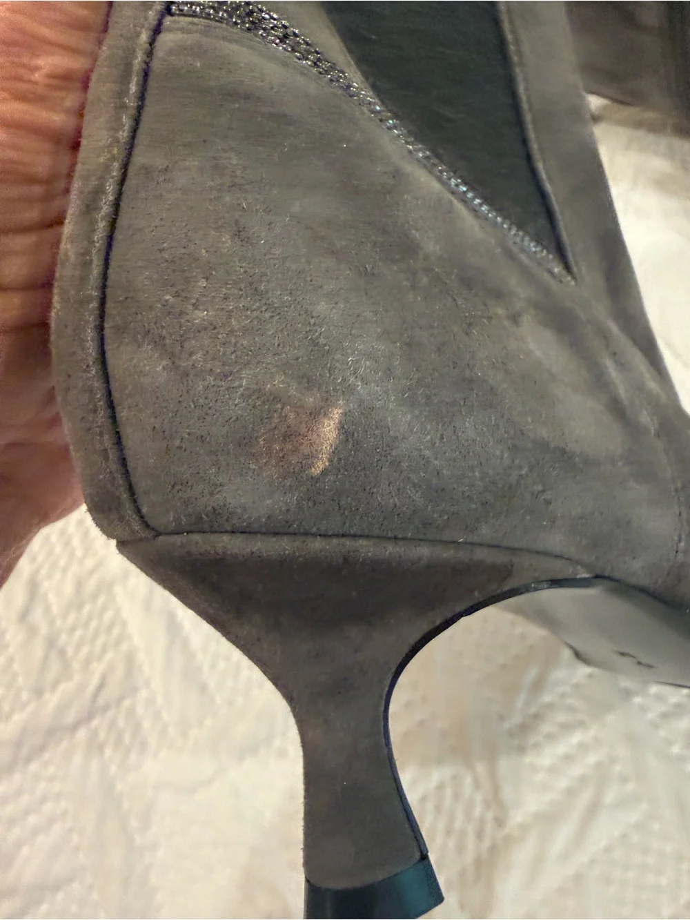Van Eli Women's Gray Suede Pointed-Toe Ankle Boots